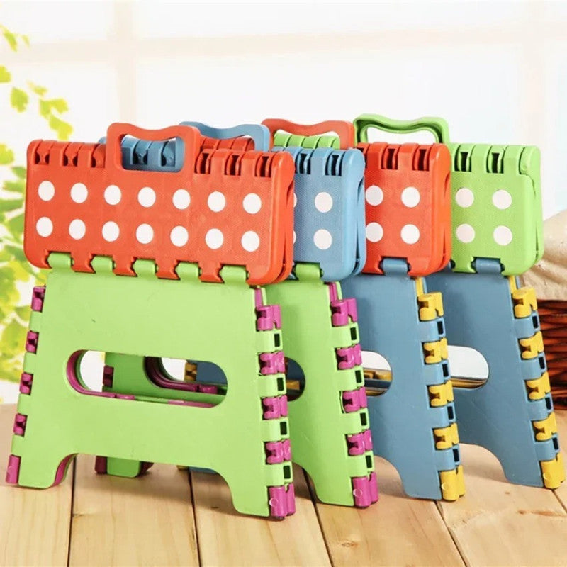 Folding Step Stool Plastic Durable Easy Foldable Plastic Chair (Random Colour)