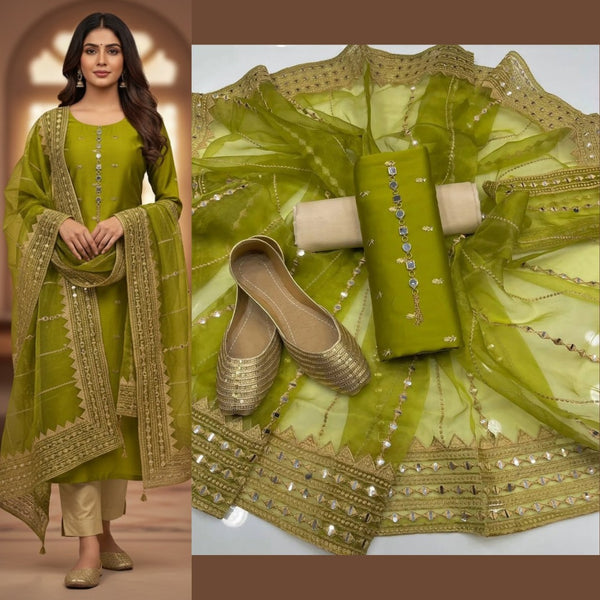 4Pc 9mm Mirror Full Heavy Embroidered Gift Pack with Shoes Free D-Mehndi